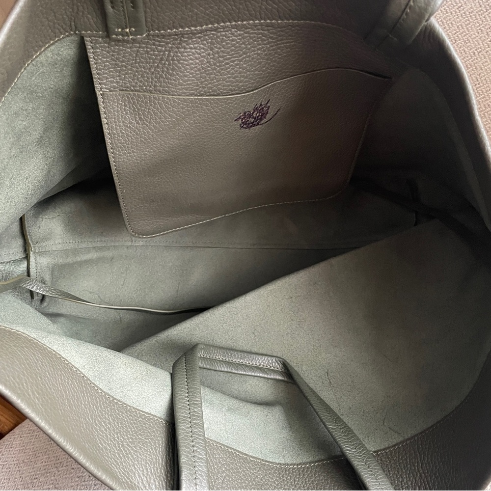Cuyana Dark Green Classic Easy Tote - Leather - Picture 6 of 9